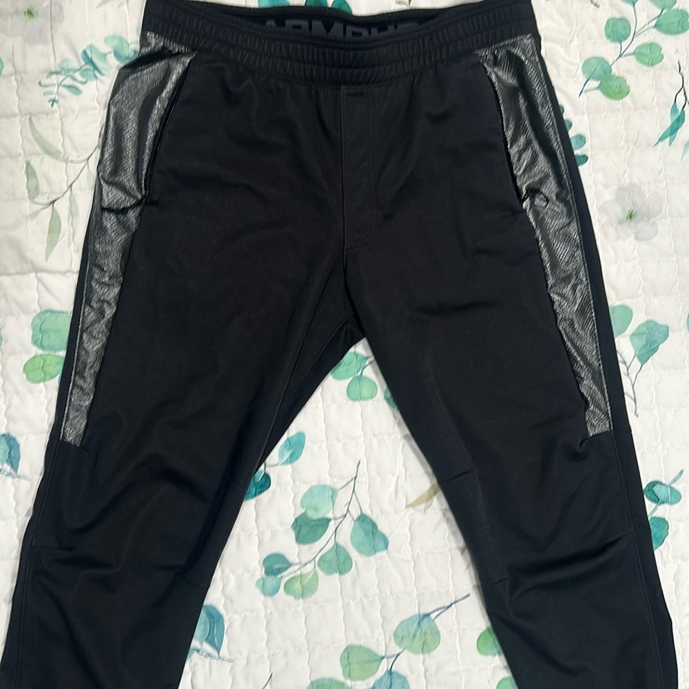 Men Under Armour joggers